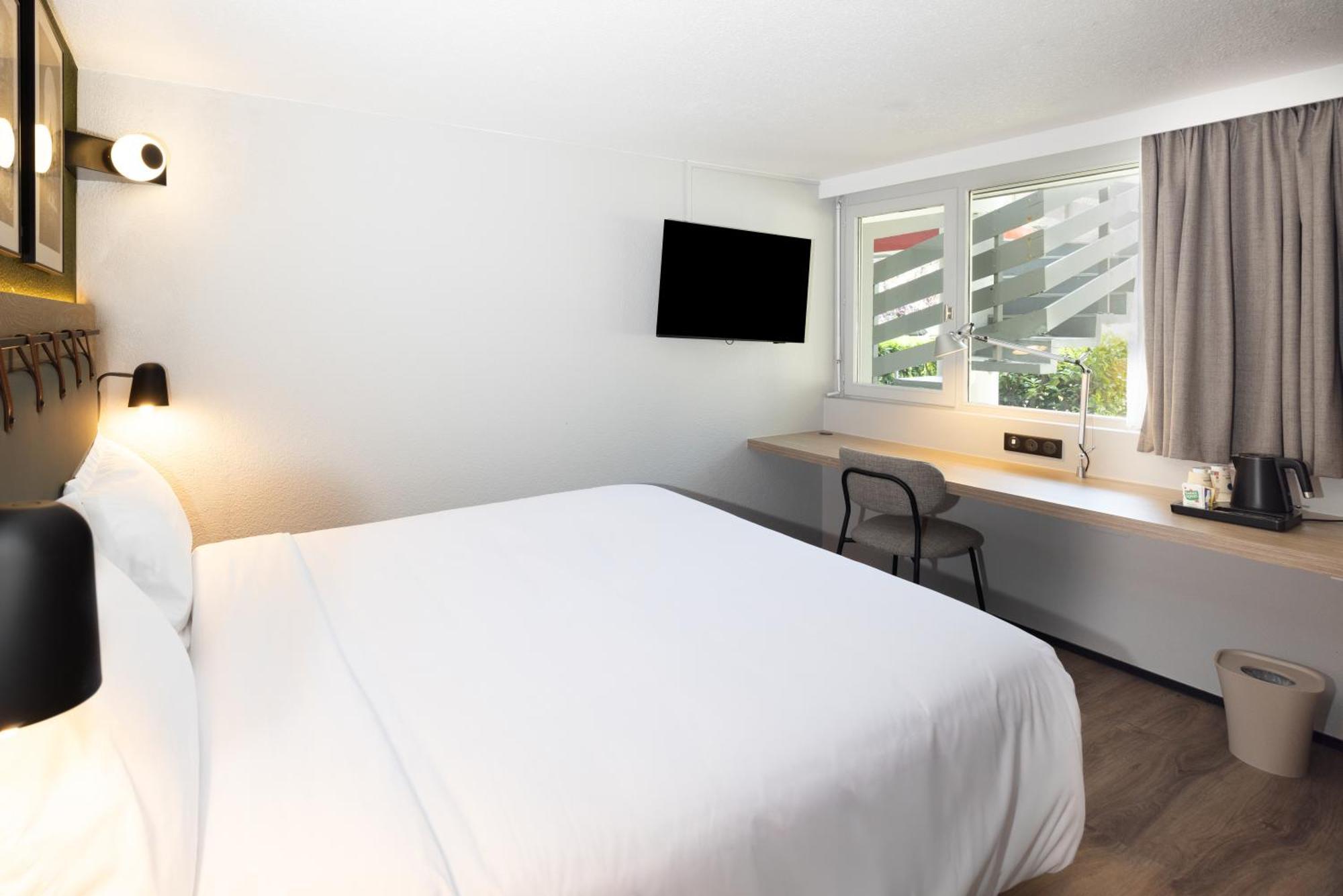 Hotel Campanile Bordeaux Est - Artigues Exterior foto