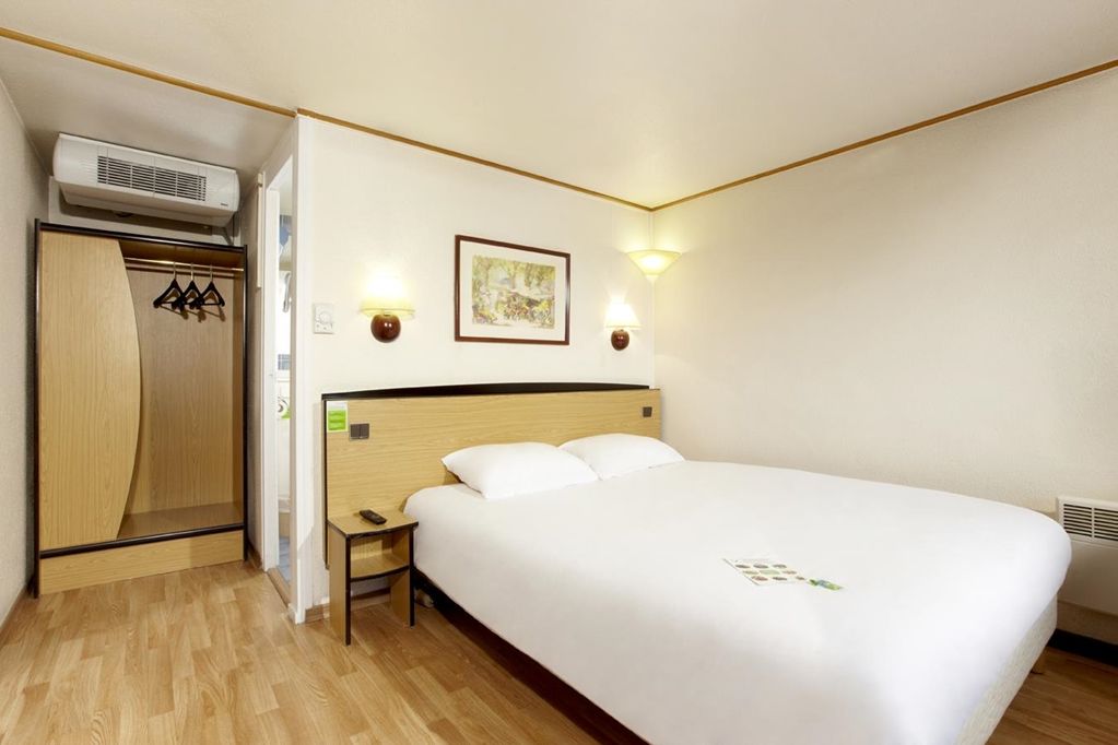 Hotel Campanile Bordeaux Est - Artigues Habitación foto